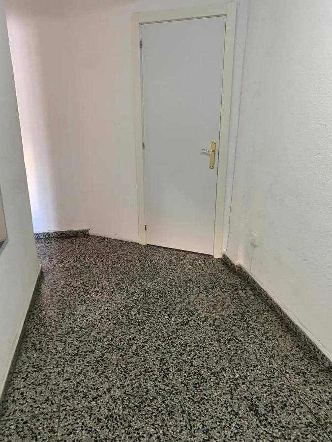Apartamento De Habitaciones Privadas En El Centro De 말라가 외부 사진